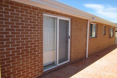 Property photo of 98 Quarry Road Bossley Park NSW 2176