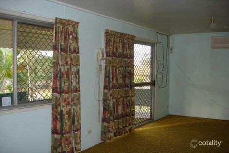 Property photo of 2 Davies Street Riverview QLD 4303