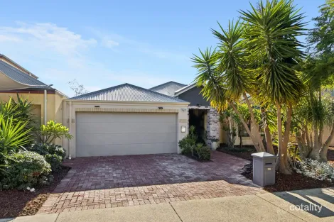 Property photo of 34 Gillon Street Karawara WA 6152