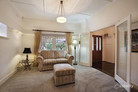 Property photo of 2 Bretonneux Square Malvern East VIC 3145