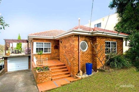 Property photo of 121 Warringah Road Narraweena NSW 2099