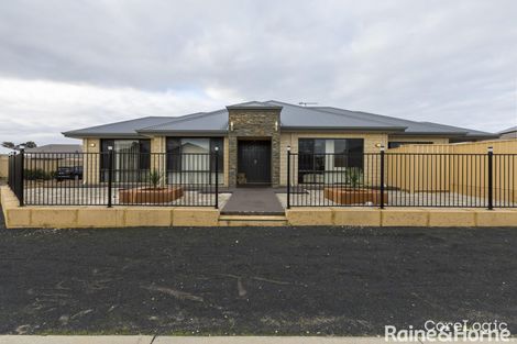Property photo of 157 Braidwood Drive Australind WA 6233