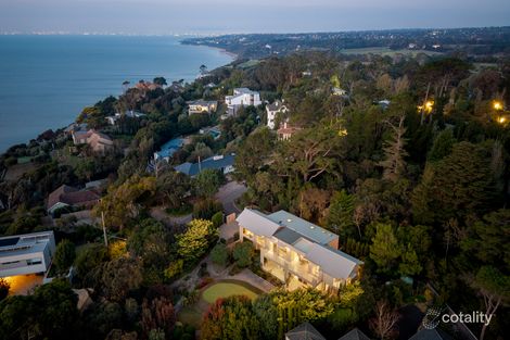 Property photo of 32 Kalimna Drive Mornington VIC 3931