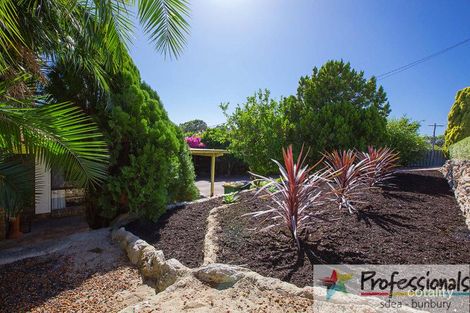 Property photo of 1 Kane Place Binningup WA 6233