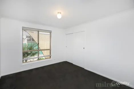 Property photo of 35 Stenson Road Kealba VIC 3021