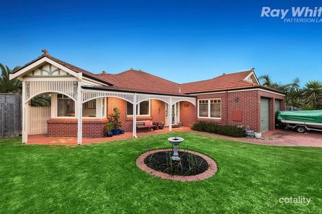 30 Harbour Dr, Patterson Lakes, VIC 3197