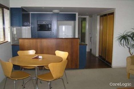 Property photo of 11/20-26 Illawong Street Surfers Paradise QLD 4217