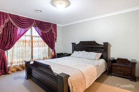 Property photo of 102 Eureka Drive Manor Lakes VIC 3024