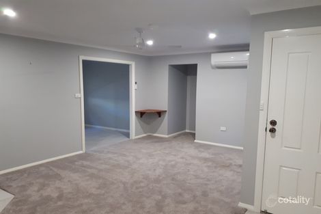 Property photo of 16 Chidley Crescent Metford NSW 2323