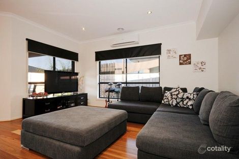 Property photo of 73 Larbert Road Mooroolbark VIC 3138