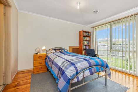 Property photo of 1/221 Dandelion Drive Rowville VIC 3178