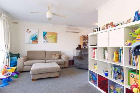 Property photo of 9 Dutch Close Mount Barker SA 5251