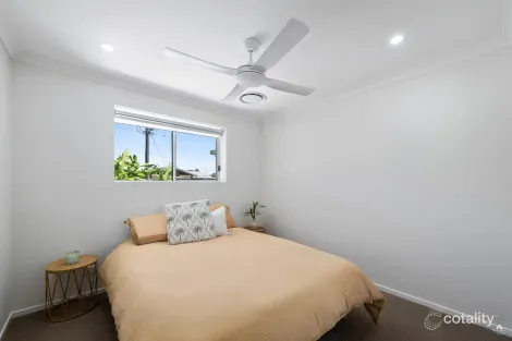 Property photo of 17 Coonang Crescent Warana QLD 4575