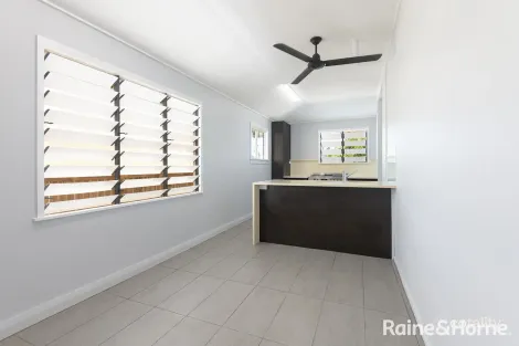 Property photo of 18 Owen Street Mossman QLD 4873