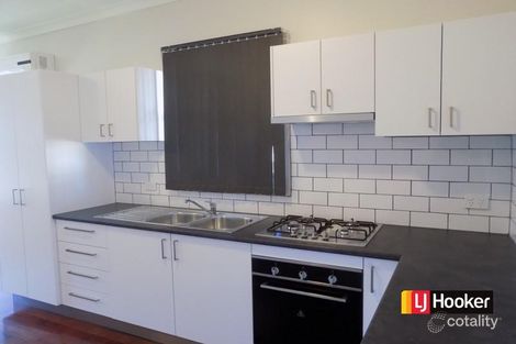 70 Bingfield Rd E, Medina, WA 6167