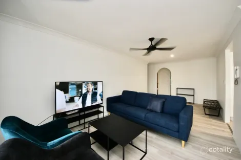 Property photo of 2/26-28 Monaco Street Surfers Paradise QLD 4217