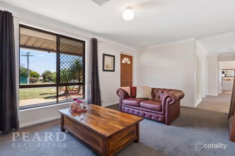 Property photo of 33 Pelican Loop High Wycombe WA 6057