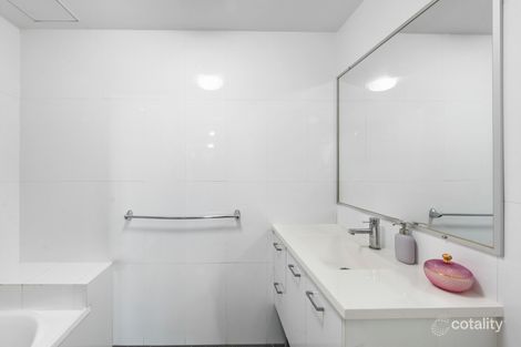 Property photo of 2/45 Playfield Street Chermside QLD 4032