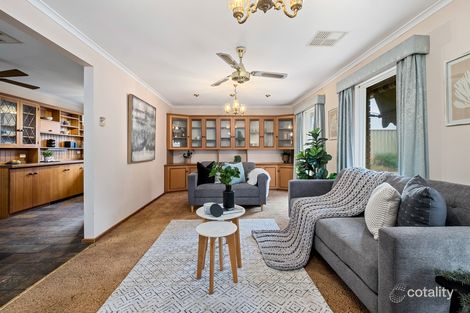 Property photo of 8 Blinkbrae Avenue Happy Valley SA 5159