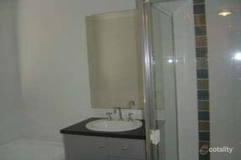 Property photo of 13 Danita Way Cranbourne West VIC 3977