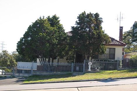 17 Hillsborough Rd, Charlestown, NSW 2290