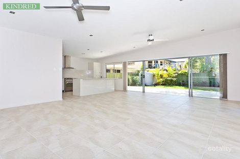 Property photo of 102A Eversleigh Road Scarborough QLD 4020