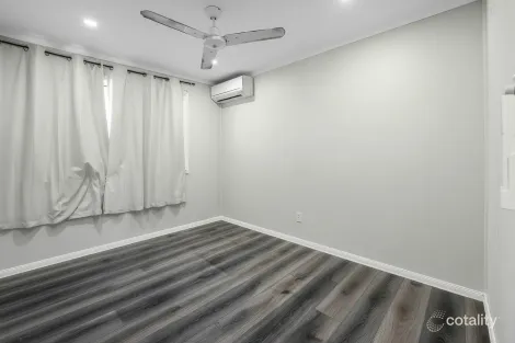 Property photo of 5-7 Burton Close White Rock QLD 4868