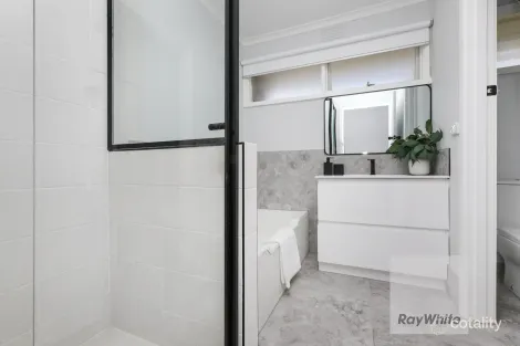 Property photo of 44 Pascoe Street Westmeadows VIC 3049