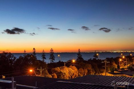 Property photo of 65 Ormond Esplanade Elwood VIC 3184