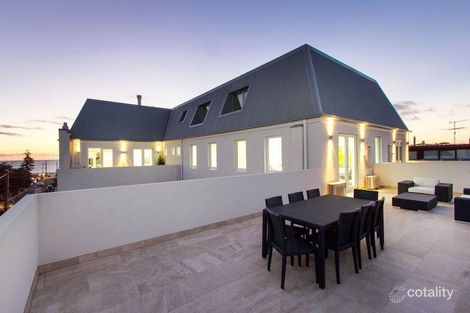 Property photo of 65 Ormond Esplanade Elwood VIC 3184