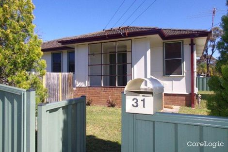 Property photo of 31 Miri Crescent Holsworthy NSW 2173