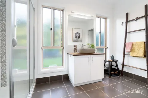 Property photo of 30 Flynns Lane Osbornes Flat VIC 3691