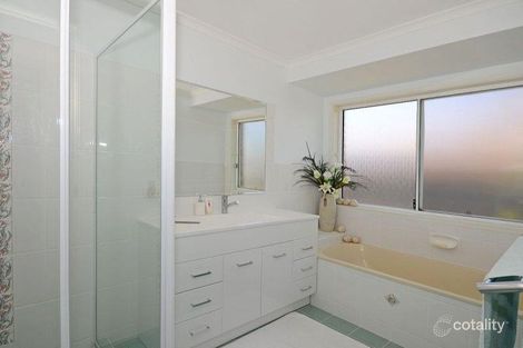 Property photo of 80 Murphy Street Point Vernon QLD 4655