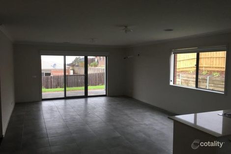 Property photo of 52 Wedmore Crescent Sunbury VIC 3429