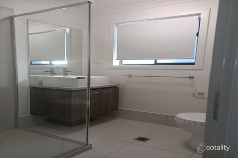 Property photo of 74 Leafcutter Circuit Ripley QLD 4306