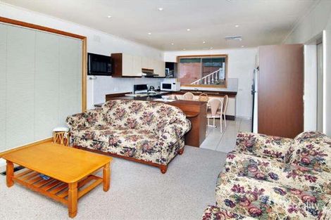 Property photo of 8 Keyes Place Gladstone Park VIC 3043