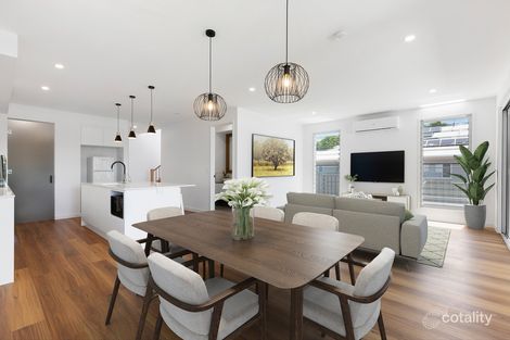 Property photo of 32 Montrose Parade Wynnum West QLD 4178