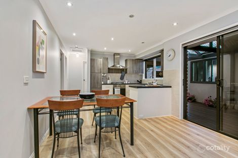 Property photo of 33 Caroline Crescent Cranbourne West VIC 3977