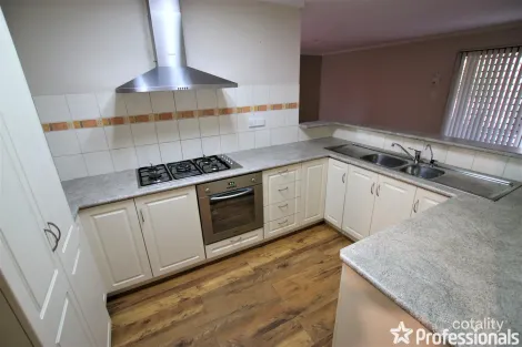 Property photo of 7 Denham Way Thornlie WA 6108