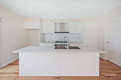 Property photo of 5A Devon Road Pascoe Vale VIC 3044