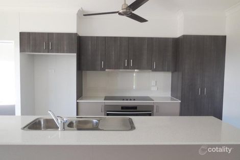 Property photo of 29 Shearwater Drive Glen Eden QLD 4680