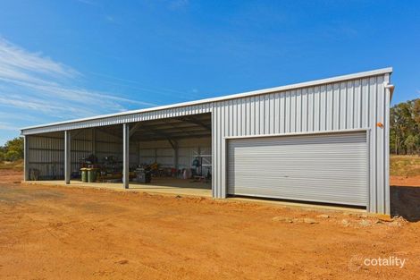 245 Howes Hill Rd, Yannergee, NSW 2343