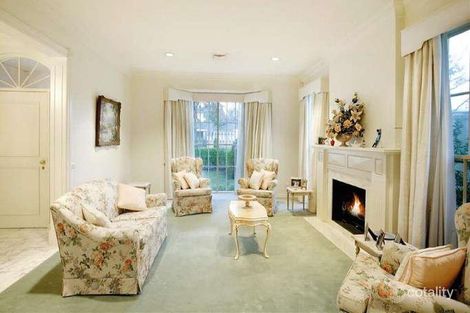 Property photo of 1A Boston Road Balwyn VIC 3103