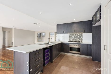 Property photo of 25 Lyons Avenue Burnside Heights VIC 3023