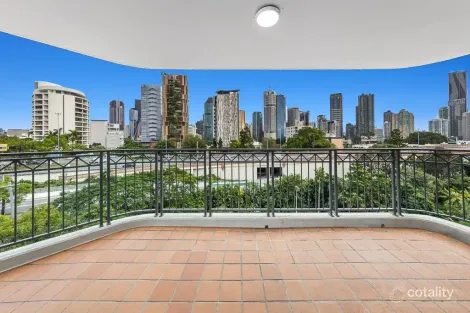 Property photo of 30/1 Goodwin Street Kangaroo Point QLD 4169