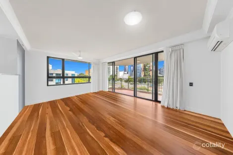 Property photo of 30/1 Goodwin Street Kangaroo Point QLD 4169