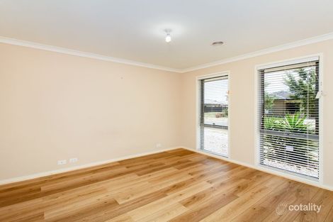 Property photo of 56 Lamington Drive Tarneit VIC 3029