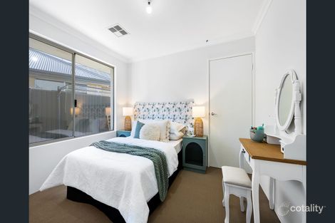 Property photo of 18 Laverton Crescent Harrisdale WA 6112