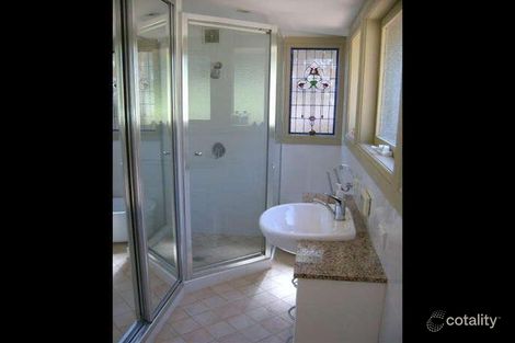 Property photo of 29 Seaview Terrace Thirroul NSW 2515