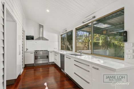 Property photo of 6 Henry Road Cottesloe WA 6011